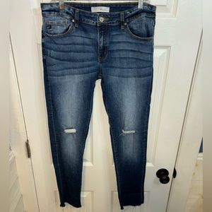 KanCan dark wash distressed Jean